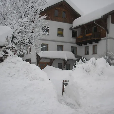 Fritz Sagmeister Maison d'hôtes Jenig