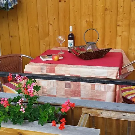 Fritz Sagmeister Maison d'hôtes Jenig