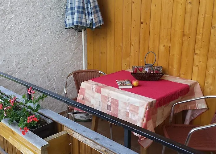 Fritz Sagmeister Guest house 3*