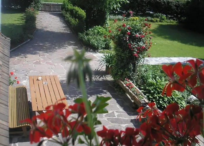 Fritz Sagmeister Guest house 3*